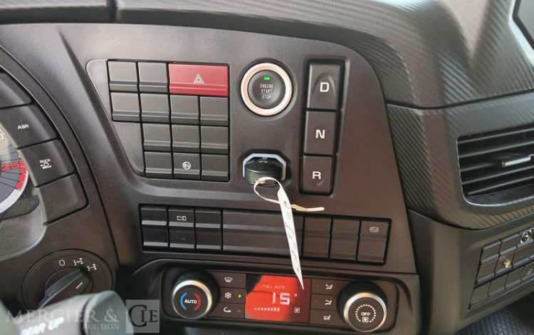 IVECO TOUPIE AD340 X 42Z HR OFF  GZ-868-HX