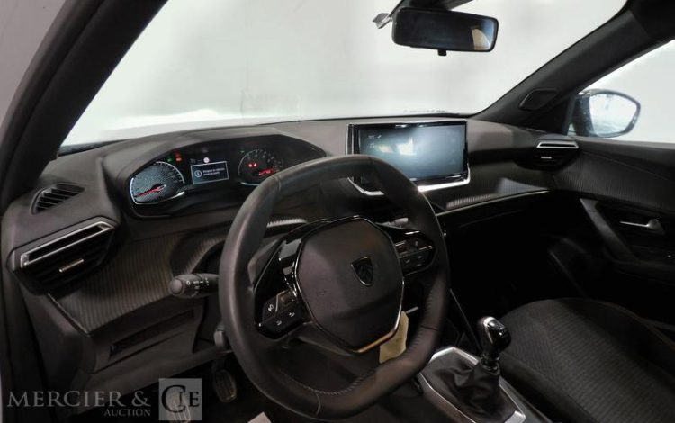 PEUGEOT 2008 BLANC HD-199-BK