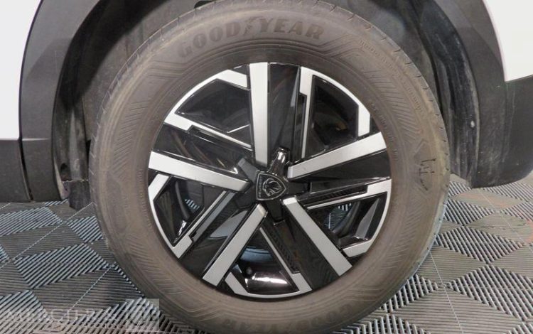 PEUGEOT 2008 BLANC HD-199-BK
