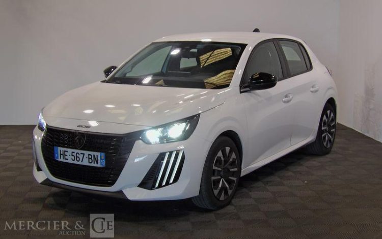 PEUGEOT 208 STE BLANC HE-567-BN