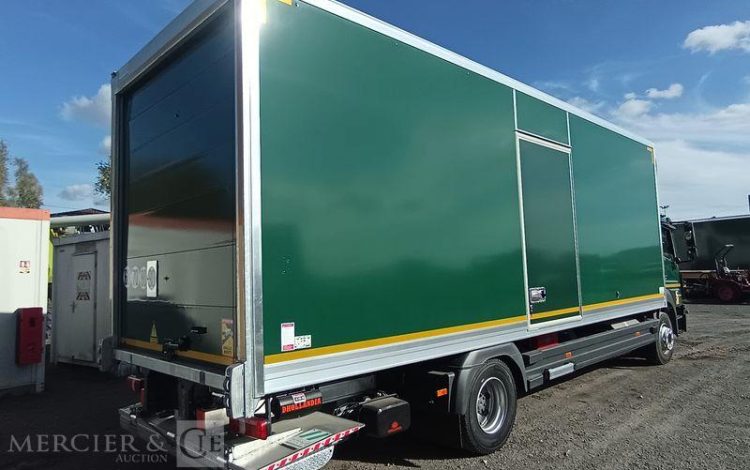 MERCEDES ATEGO 1324 NL 4X2  HJ-687-FF