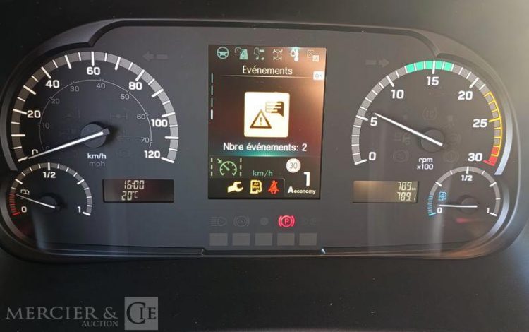 MERCEDES ATEGO 1324 NL 4X2  HJ-687-FF