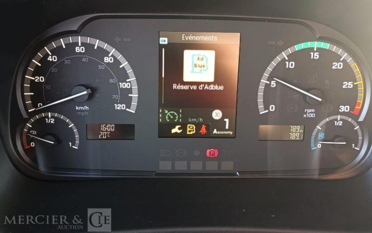 MERCEDES ATEGO 1324 NL 4X2  HJ-687-FF