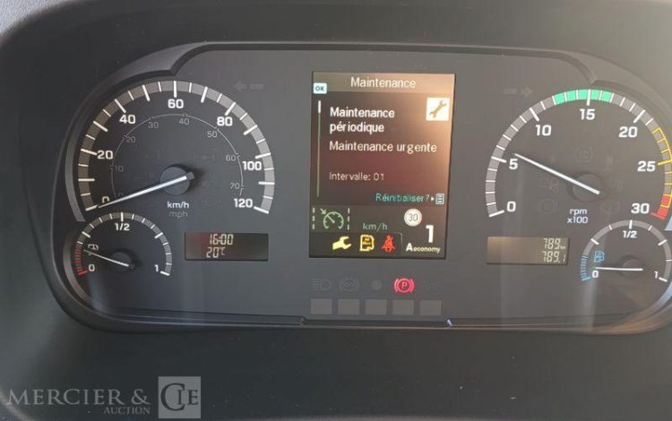 MERCEDES ATEGO 1324 NL 4X2  HJ-687-FF