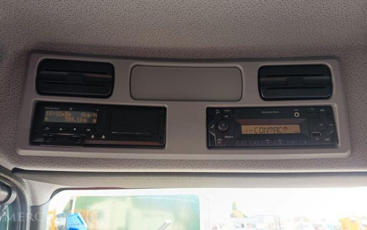 MERCEDES ATEGO 1324 NL 4X2  HJ-687-FF