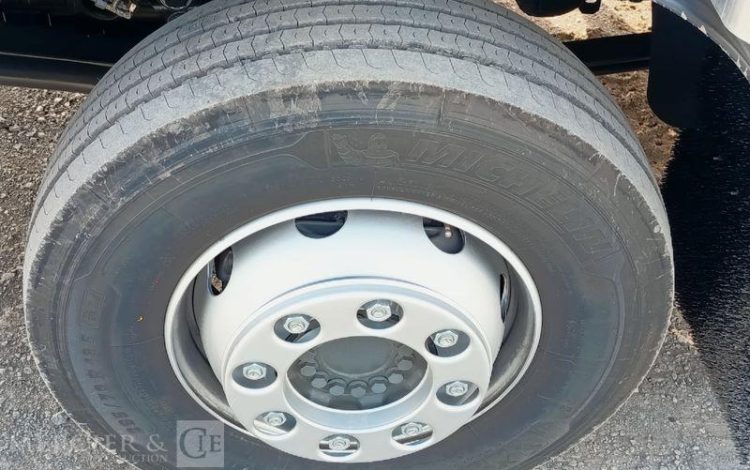 MERCEDES ATEGO 1324 NL 4X2  HJ-687-FF