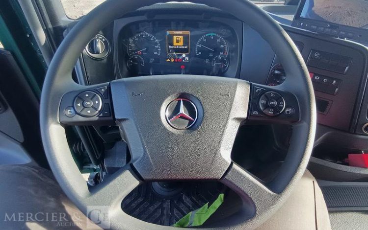MERCEDES ATEGO 1324 NL 4X2  HJ-781-FF