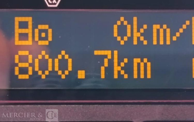 MERCEDES ATEGO 1324 NL 4X2 CAISSE AVEC HAYON – PTAC : 13,5 TONNES – 807 KMS – ANNEE 2026 VERT HJ-842-FF