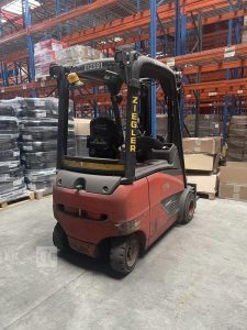 FENWICK CHARIOT ELEVATEUR E20PH-02 – AN 2018 – 5048 HEURES ROUGE J12591