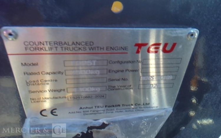 TEU CHARIOT FRONTAL FD25T  N26S-00109