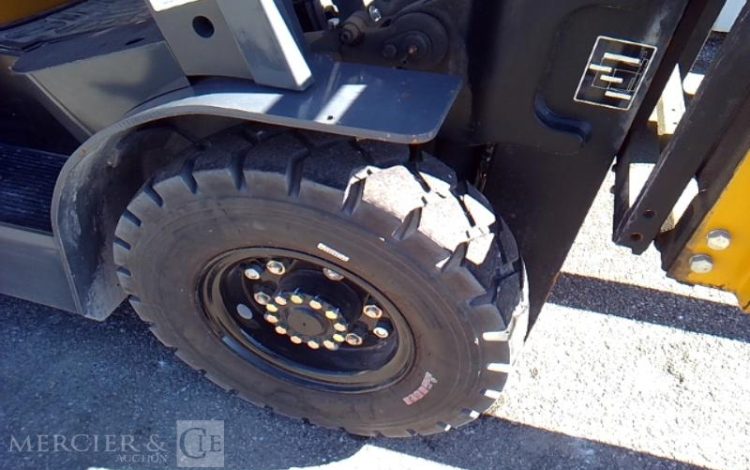 TEU CHARIOT FRONTAL FD25T  N26S-00113
