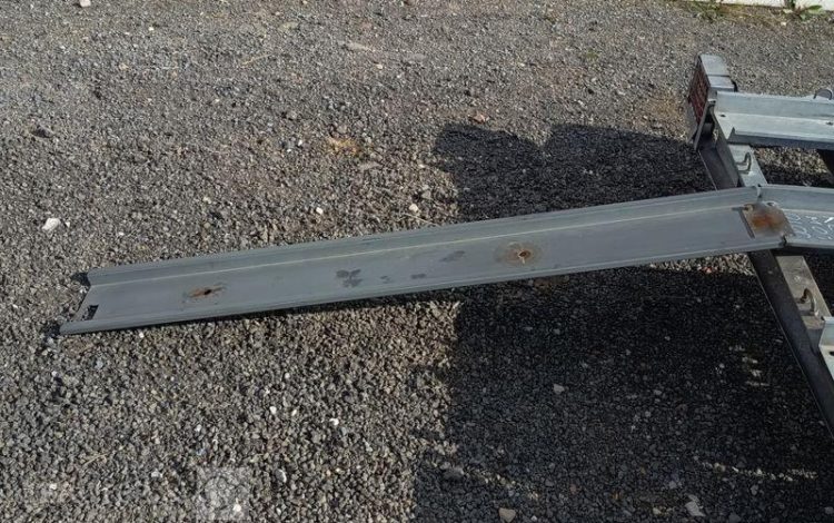 MECANOREM REMORQUE MOTO 3  RAILS – 1 ESSIEU – PTAC : 500 KGS BLANC REM010071