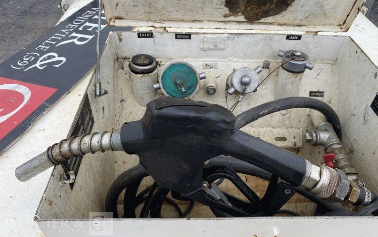 ALOREM CUVE A FIOUL 900 LITRES EQUIPE D&rsquo;UNE POMPE 12V ET D&rsquo;UN PISTOLET DE DISTRIBUTION BLANC TAN748102